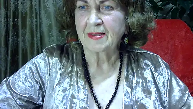 Emma52610 online show from 04-23-26, 05:04