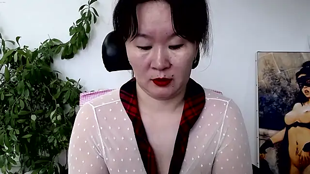 Snapshot of Akira_xx chatting on 07-11-26, 03:42 Akira xx online show from 07-11-26, 03:42