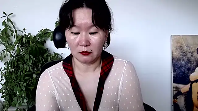 Snapshot of Akira_xx chatting on 07-15-26, 03:01 Akira xx online show from 07-15-26, 03:01
