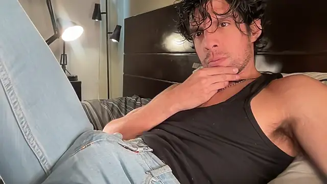 Snapshot of beranco19 chatting on 02-16-26, 08:49 beranco19 online show from 02-16-26, 08:49