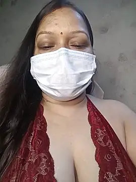 Snapshot of naughtymadam chatting on 05-16-26, 05:48 naughtymadam online show from 05-16-26, 05:48