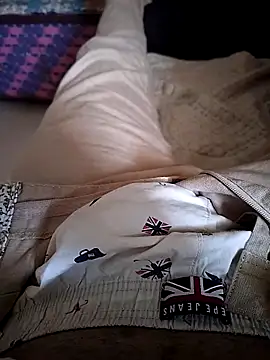 karthikck3 online show from 04-09-26, 10:20