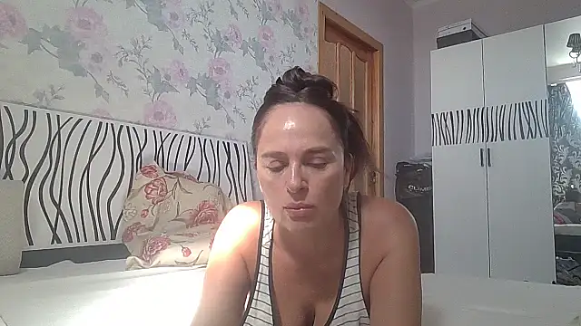 LindaStarS online show from 09-09-25, 11:32