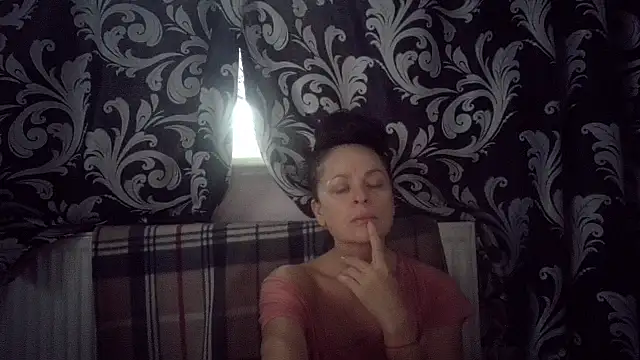 LindaStarS online show from 11-29-25, 06:05