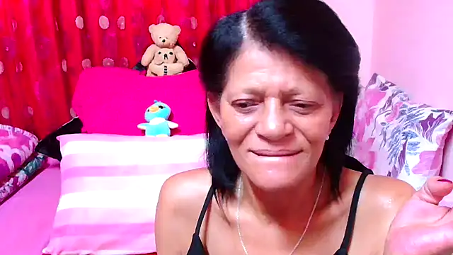 SLUTTYROXY online show from 11-11-25, 05:40