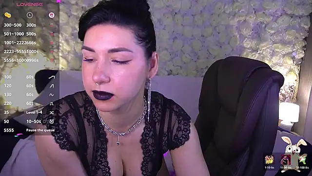 Snapshot of EmilyCandyy chatting on 06-19-26, 06:07 EmilyCandyy online show from 06-19-26, 06:07