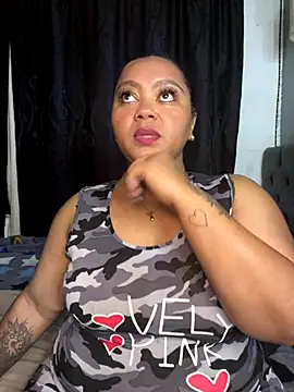 yanza2002 online show from 09-19-25, 11:49