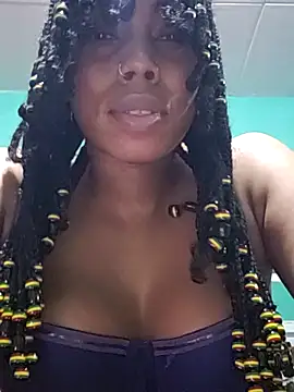 Snapshot of HONEYSWEETS_LIVE chatting on 10-17-25, 03:53 HONEYSWEETS LIVE online show from 10-17-25, 03:53