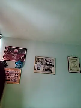 Snapshot of morenito420 chatting on 10-08-25, 07:11 morenito420 online show from 10-08-25, 07:11