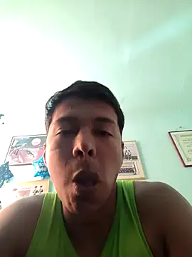 Snapshot of morenito420 chatting on 10-14-25, 04:08 morenito420 online show from 10-14-25, 04:08