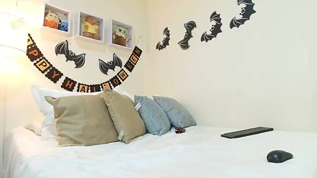 Snapshot of matilda_69x chatting on 10-31-25, 04:41 matilda 69x online show from 10-31-25, 04:41