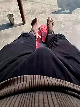 Snapshot of bigh96dik chatting on 12-26-24, 05:58 bigh96dik online show from 12-26-24, 05:58