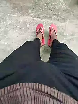 Snapshot of bigh96dik chatting on 02-16-25, 10:43 bigh96dik online show from 02-16-25, 10:43