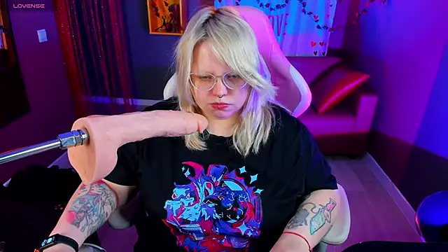 Yoki Shizuko online show from 02-27-26, 06:35