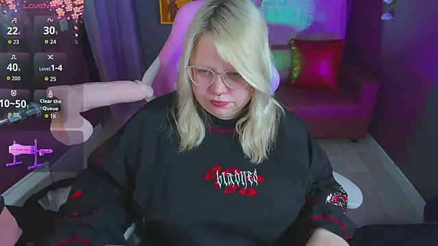 Yoki Shizuko online show from 03-15-26, 06:30