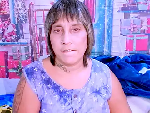 indianroxy online show from 12-17-25, 04:46