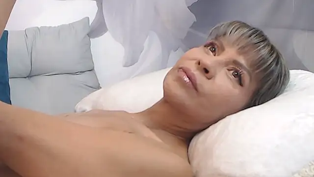 sofiasteven online show from 02-27-25, 03:26