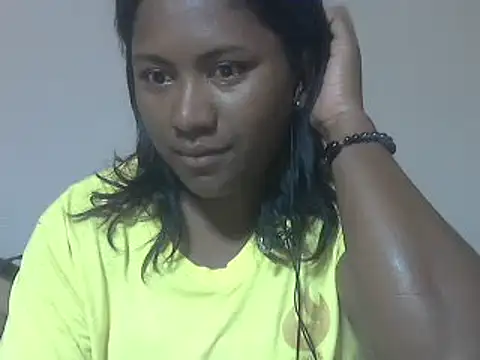 Snapshot of cutybigass chatting on 06-29-26, 05:24 cutybigass online show from 06-29-26, 05:24