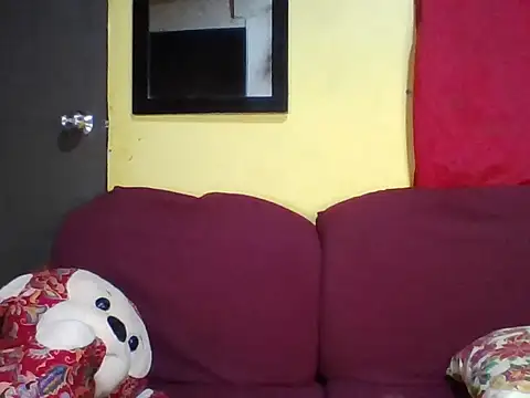 Snapshot of BellaJanna chatting on 01-21-25, 08:32 BellaJanna online show from 01-21-25, 08:32