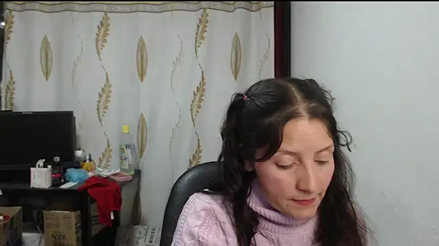 Snapshot of angel_sw chatting on 09-11-25, 11:38 angel sw online show from 09-11-25, 11:38