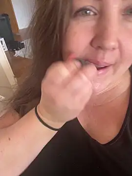 Anna Alexa online show from 03-18-26, 09:23