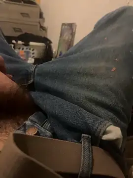 Snapshot of mikeylong chatting on 09-10-25, 11:05 mikeylong online show from 09-10-25, 11:05