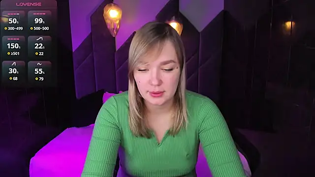 Snapshot of BellaDreamy chatting on 03-11-25, 05:16 BellaDreamy online show from 03-11-25, 05:16