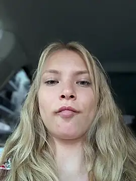 Snapshot of AnastasiaAniess chatting on 05-31-26, 06:53 AnastasiaAniess online show from 05-31-26, 06:53