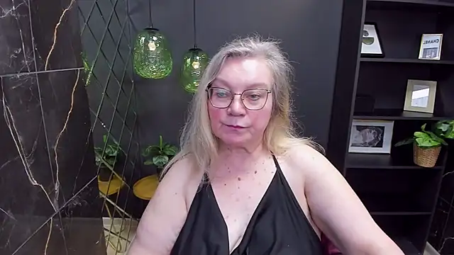 NataliMellow online show from 01-21-25, 04:37