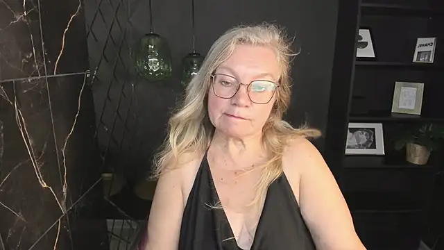 NataliMellow online show from 10-08-25, 01:20