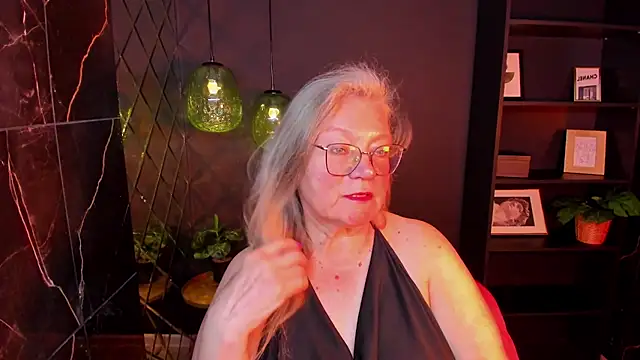 Snapshot of NataliMellow chatting on 06-11-26, 01:09 NataliMellow online show from 06-11-26, 01:09