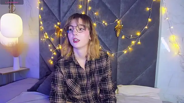 Snapshot of JaneGraceful chatting on 12-25-24, 09:34 JaneGraceful online show from 12-25-24, 09:34