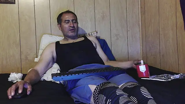 Snapshot of dantehot2020 chatting on 12-01-25, 10:59 dantehot2020 online show from 12-01-25, 10:59