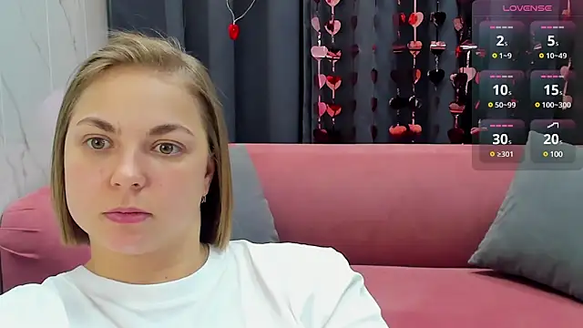 Snapshot of TataArdent chatting on 02-15-25, 02:37 TataArdent online show from 02-15-25, 02:37