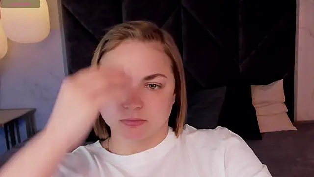 Snapshot of TataArdent chatting on 03-06-25, 08:16 TataArdent online show from 03-06-25, 08:16