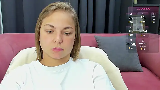 Snapshot of TataArdent chatting on 11-23-25, 08:19 TataArdent online show from 11-23-25, 08:19