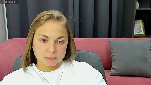 Snapshot of TataArdent chatting on 12-05-25, 08:05 TataArdent online show from 12-05-25, 08:05