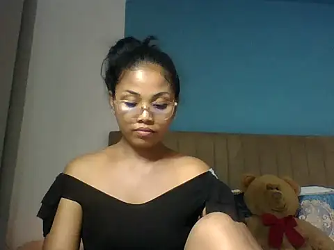 naya86 online show from 04-16-26, 02:07