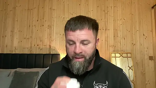 AlphaSparks online show from 04-06-26, 02:42