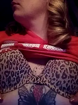 babygirl0777 online show from 04-23-26, 06:03
