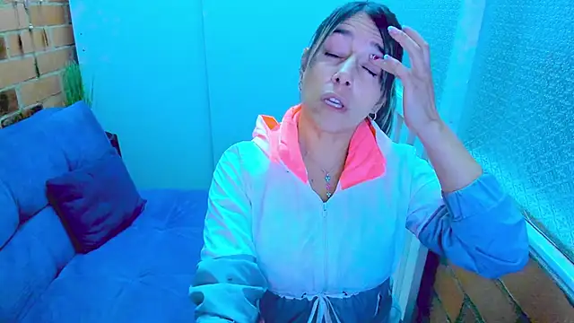 Snapshot of Penelope47 chatting on 12-27-24, 10:05 Penelope47 online show from 12-27-24, 10:05