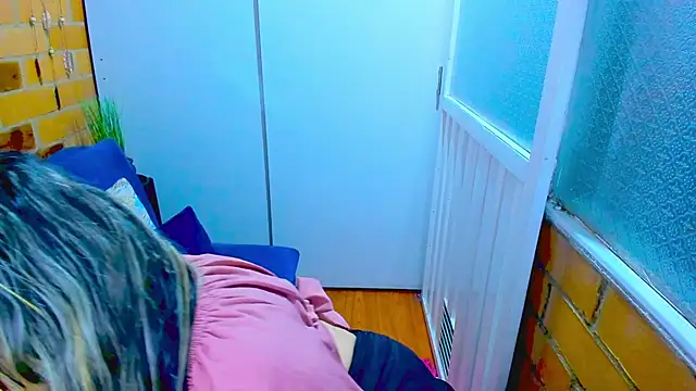 Snapshot of Penelope47 chatting on 01-14-25, 11:05 Penelope47 online show from 01-14-25, 11:05