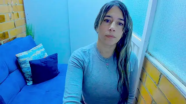 Snapshot of Penelope47 chatting on 01-29-25, 07:11 Penelope47 online show from 01-29-25, 07:11