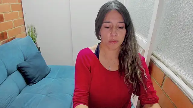 Snapshot of Penelope47 chatting on 11-04-25, 07:13 Penelope47 online show from 11-04-25, 07:13