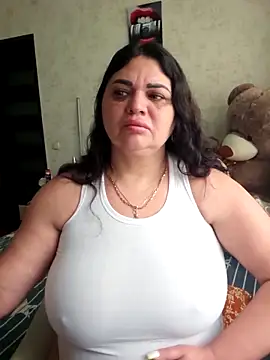 littleRikka online show from 04-02-26, 07:06