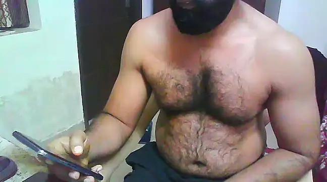 Snapshot of Vbestshow chatting on 02-19-25, 11:49 Vbestshow online show from 02-19-25, 11:49