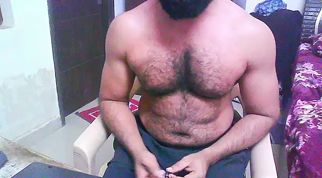 Snapshot of Vbestshow chatting on 03-12-25, 11:42 Vbestshow online show from 03-12-25, 11:42