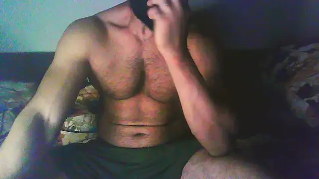 Snapshot of Vbestshow chatting on 09-17-25, 05:36 Vbestshow online show from 09-17-25, 05:36