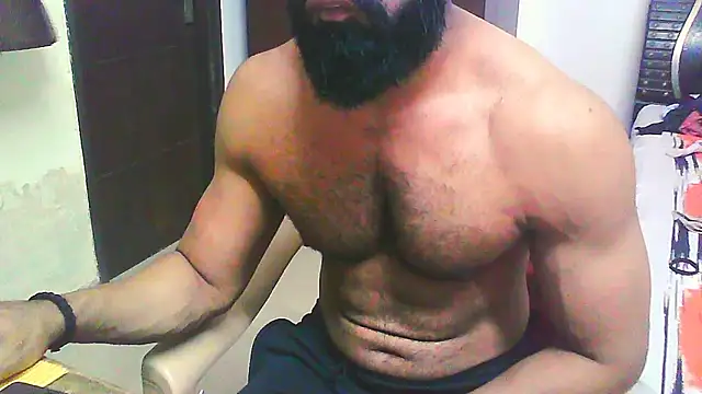 Snapshot of Vbestshow chatting on 09-20-25, 05:03 Vbestshow online show from 09-20-25, 05:03