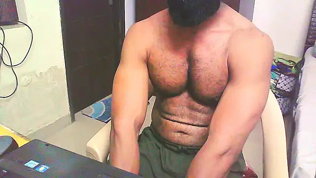 Snapshot of Vbestshow chatting on 10-04-25, 11:30 Vbestshow online show from 10-04-25, 11:30